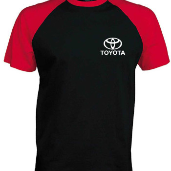 Póló Toyota motívummal
